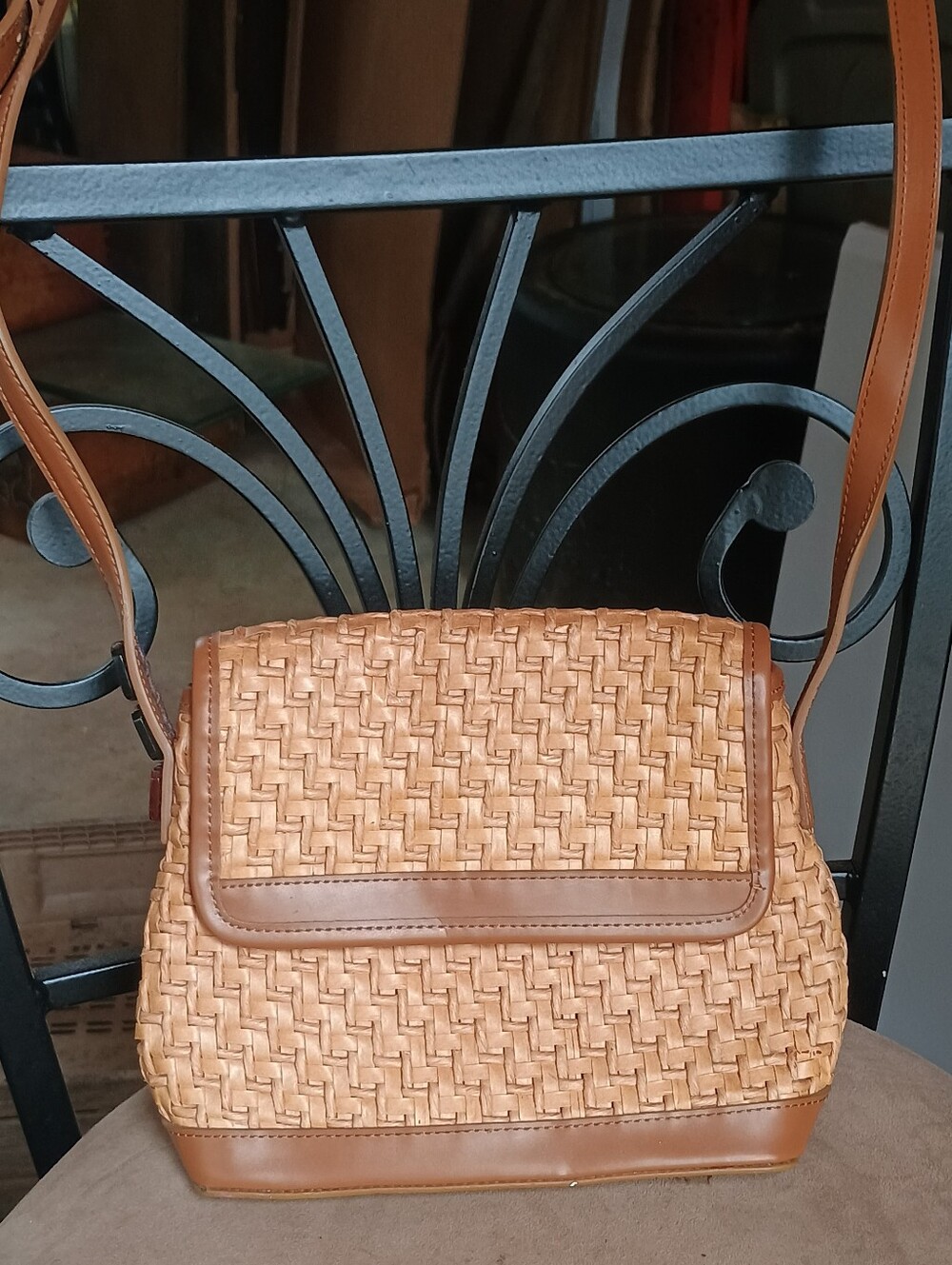 Vintage Nine West crossbody